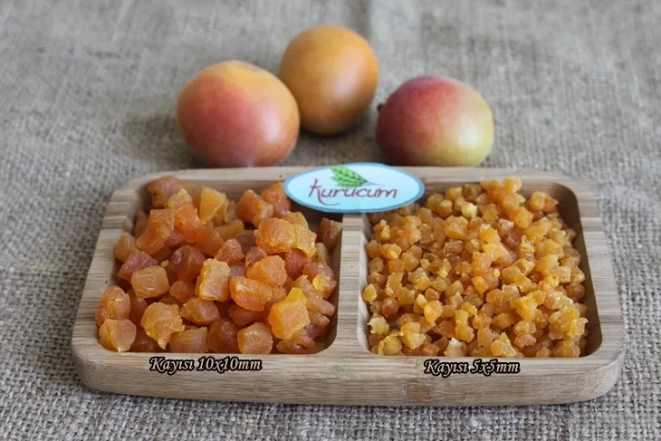 dried apricot different sizes can be use different industrial areas. dried apricot-2