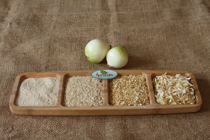 Dried Onion can be crushed and sieved different product sizes. dried Onion-1